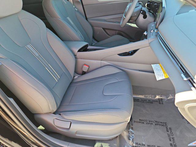 Thumbnail: 2025 Hyundai Elantra - 20