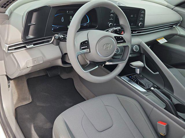 Thumbnail: 2026 Hyundai Elantra - 10