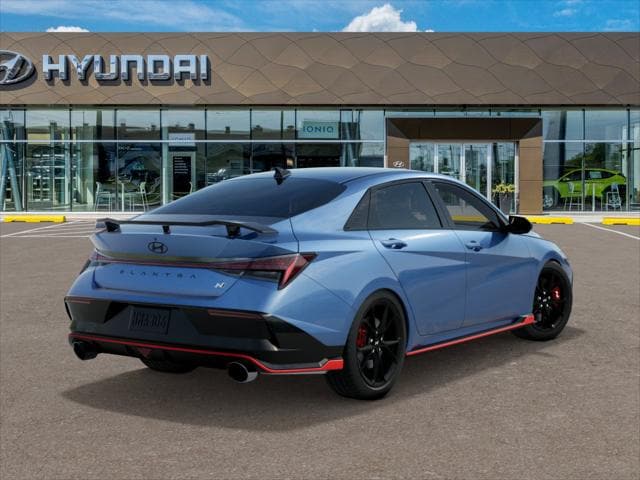 2025 Hyundai Elantra SE 4