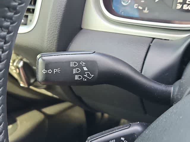 Thumbnail: 2015 Audi Q7 - 28