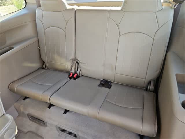 Thumbnail: 2015 GMC Acadia - 39