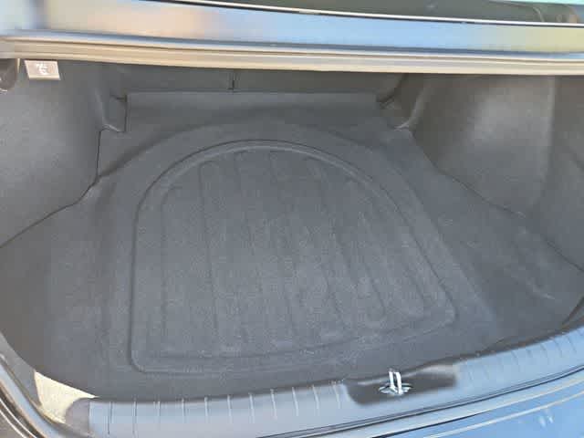 Thumbnail: 2025 Hyundai Elantra - 33