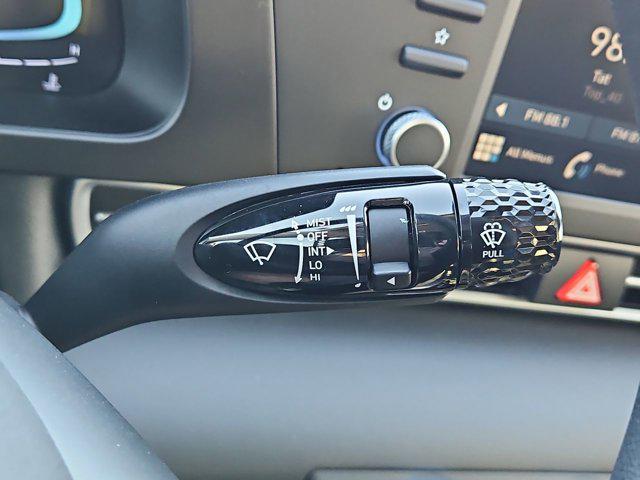 Thumbnail: 2026 Hyundai Elantra - 24