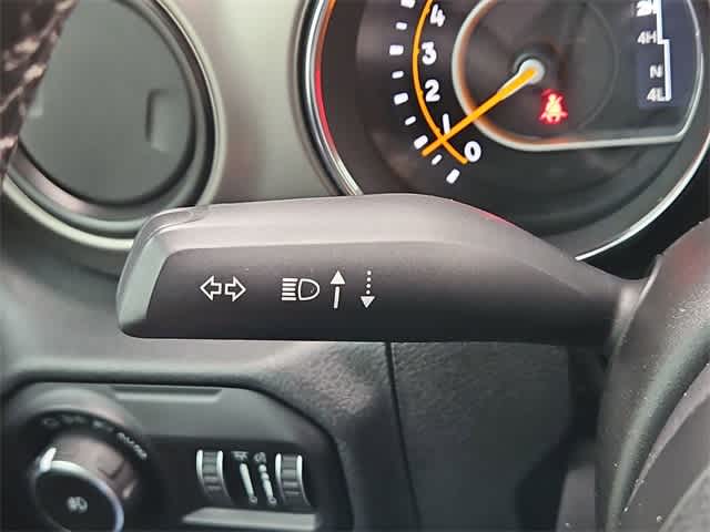 Thumbnail: 2020 Jeep Wrangler - 25