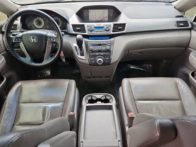 Thumbnail: 2011 Honda Odyssey - 16