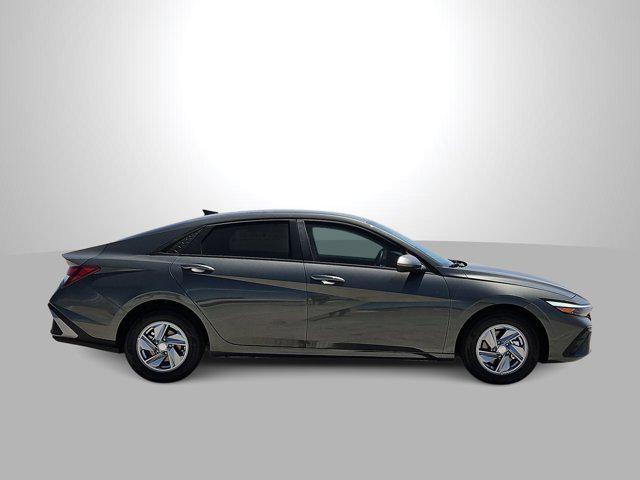 Thumbnail: 2026 Hyundai Elantra - 9