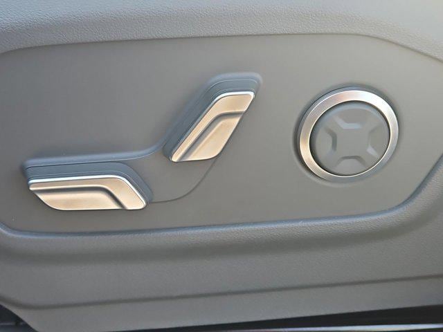 Thumbnail: 2026 Hyundai Santa Fe - 14