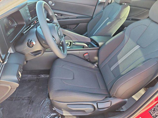 Thumbnail: 2025 Hyundai Elantra - 16