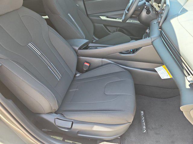 Thumbnail: 2026 Hyundai Elantra - 21