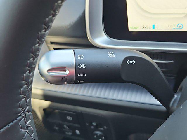 Thumbnail: 2025 Hyundai Ioniq 6 - 26