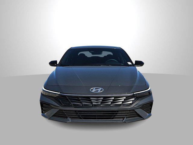 Thumbnail: 2026 Hyundai Elantra - 3