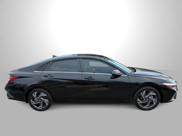 Thumbnail: 2026 Hyundai Elantra - 9