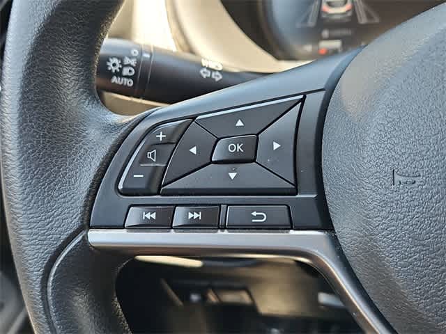 Thumbnail: 2021 Nissan Kicks - 22