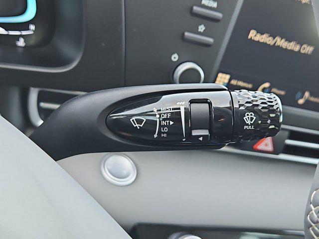 Thumbnail: 2026 Hyundai Elantra - 24