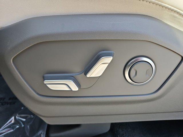 Thumbnail: 2026 Hyundai Santa Fe - 17