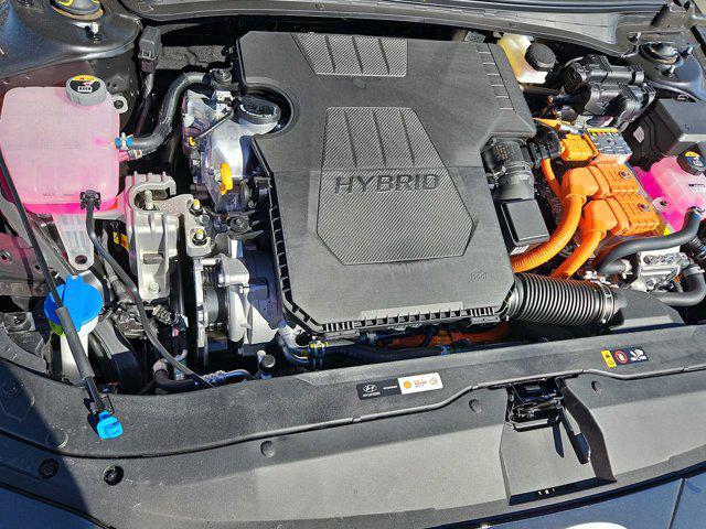 Thumbnail: 2025 Hyundai Elantra - 14