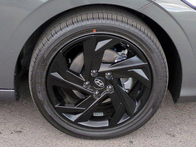 Thumbnail: 2026 Hyundai Elantra - 13
