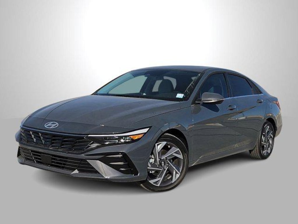 New 2026 Hyundai Elantra Limited Sedan