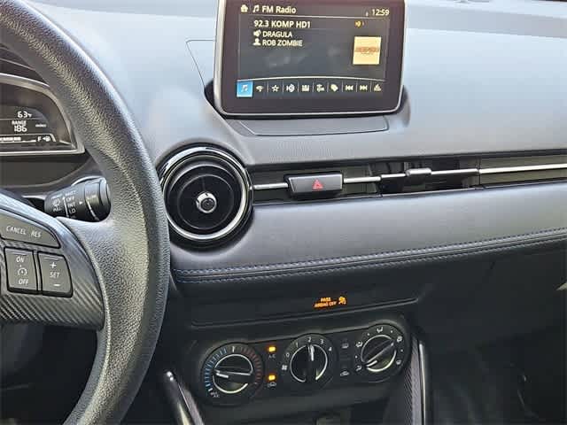 Thumbnail: 2017 Toyota Yaris iA - 26