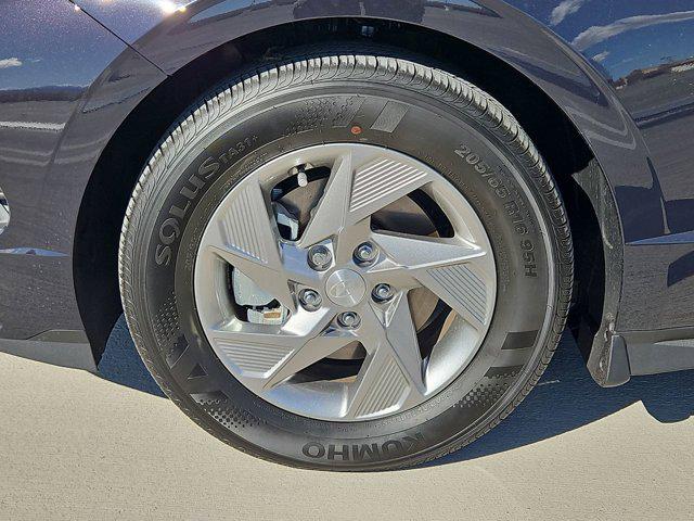 Thumbnail: 2026 Hyundai Sonata - 13