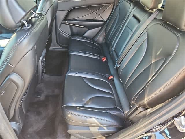 Thumbnail: 2019 Lincoln MKC - 19