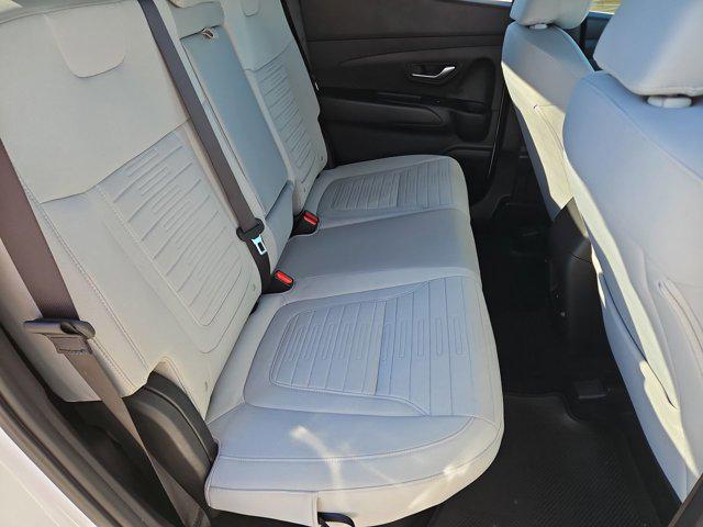 Thumbnail: 2025 Hyundai Santa Cruz - 19