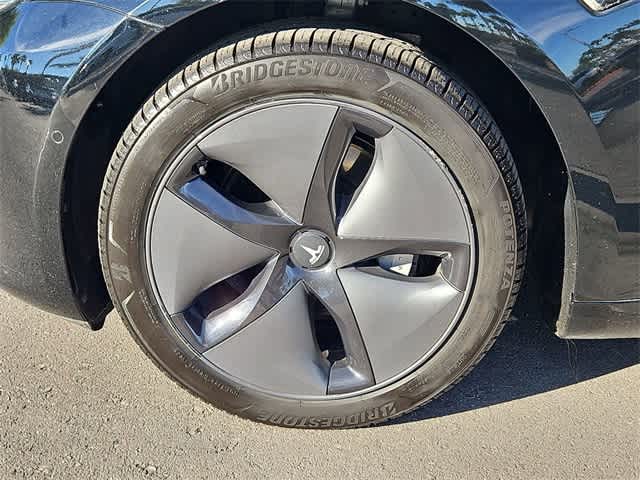 Thumbnail: 2018 Tesla Model 3 - 13