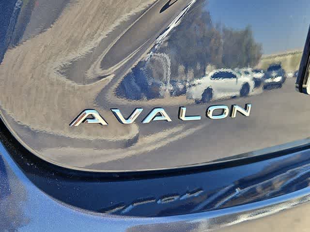 Thumbnail: 2014 Toyota Avalon - 13