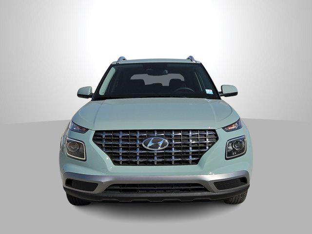 Thumbnail: 2026 Hyundai Venue - 3