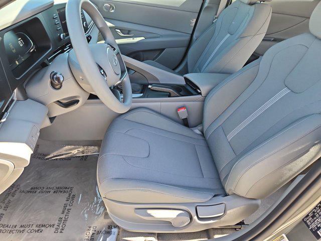 Thumbnail: 2026 Hyundai Elantra - 16
