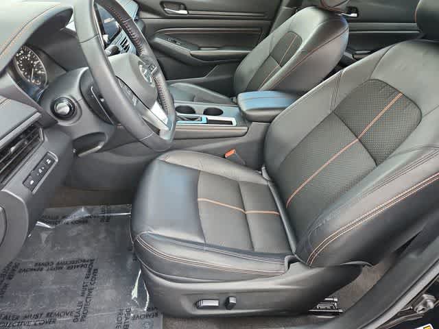 Thumbnail: 2022 Nissan Altima - 16