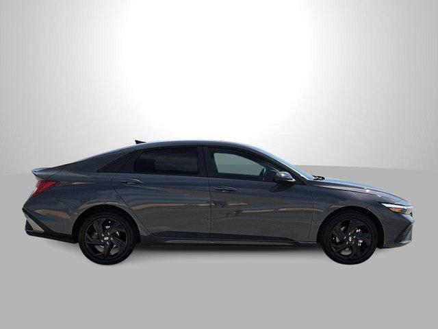 Thumbnail: 2026 Hyundai Elantra - 9