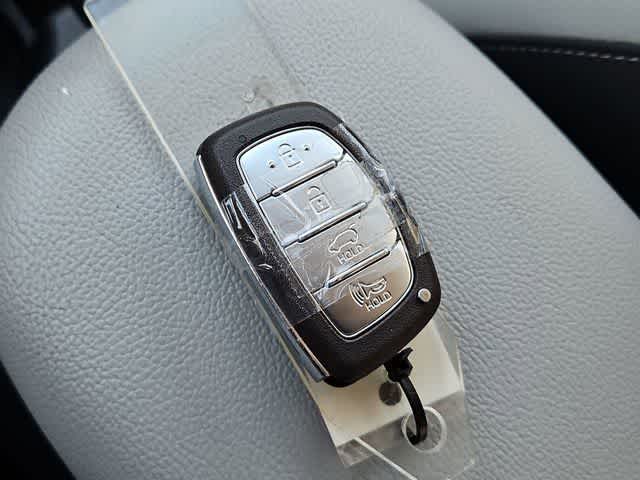 Thumbnail: 2022 Hyundai Ioniq - 36