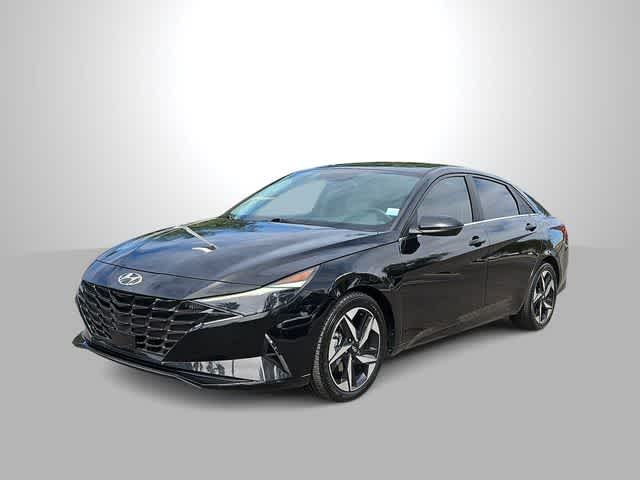 Thumbnail: 2023 Hyundai Elantra - 4