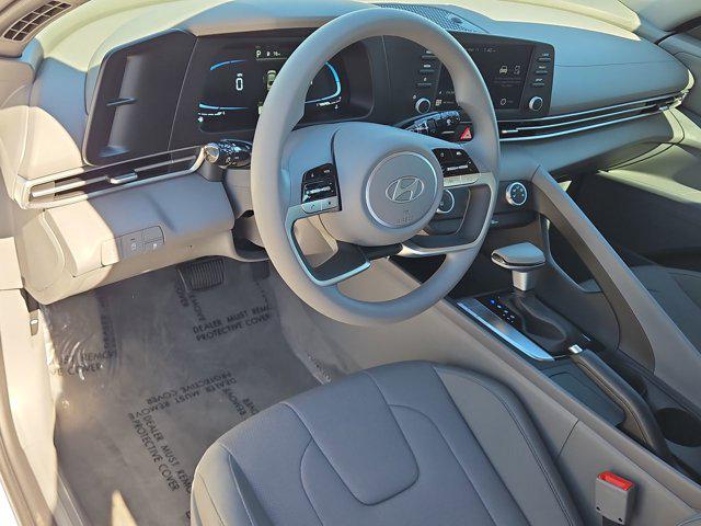 Thumbnail: 2026 Hyundai Elantra - 10