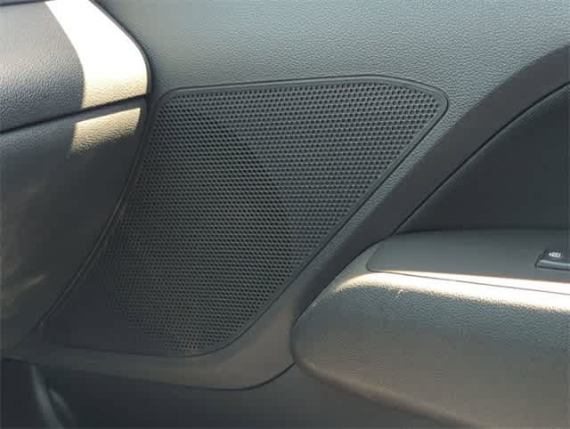 Thumbnail: 2019 Hyundai Elantra - 28