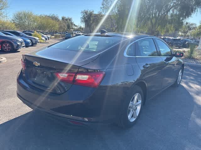 Thumbnail: 2020 Chevrolet Malibu - 6