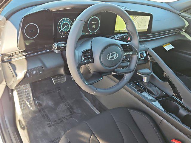 Thumbnail: 2025 Hyundai Elantra - 10