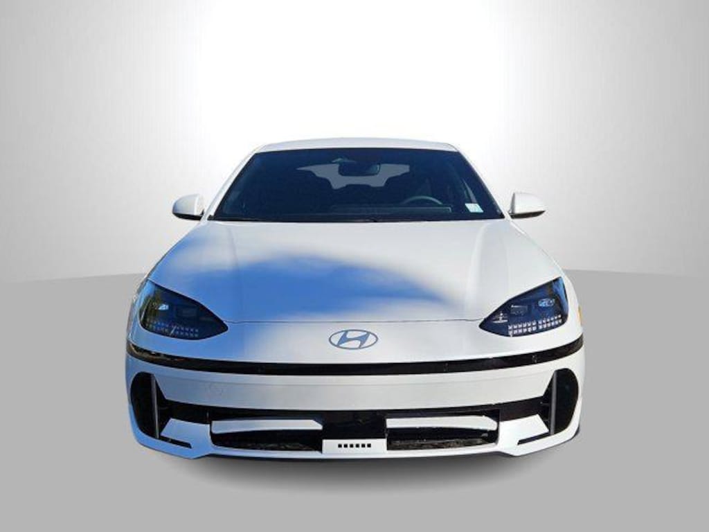 New 2025 Hyundai IONIQ 6 SE Sedan