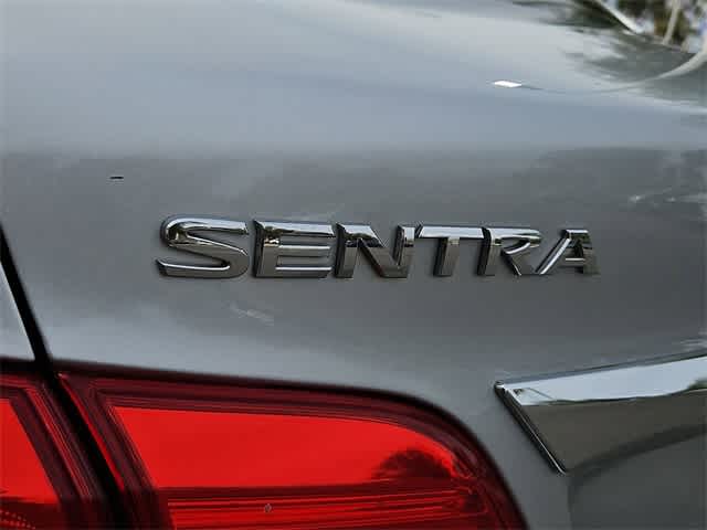 Thumbnail: 2018 Nissan Sentra - 12