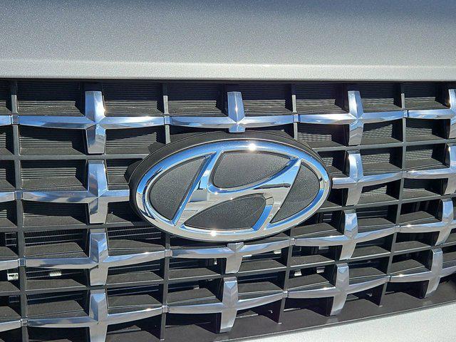 Thumbnail: 2026 Hyundai Venue - 11