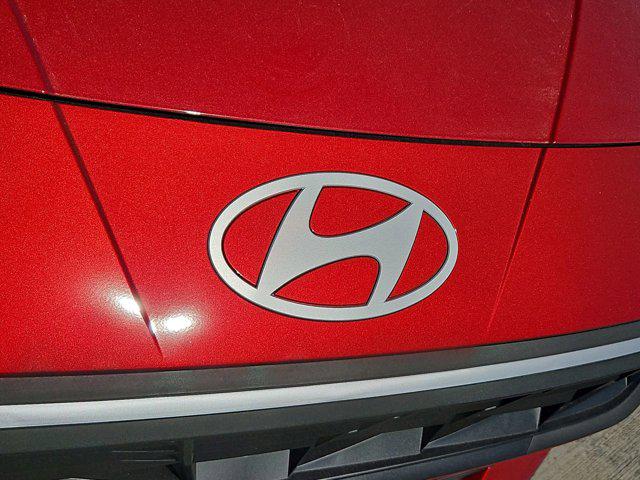 Thumbnail: 2025 Hyundai Elantra - 11