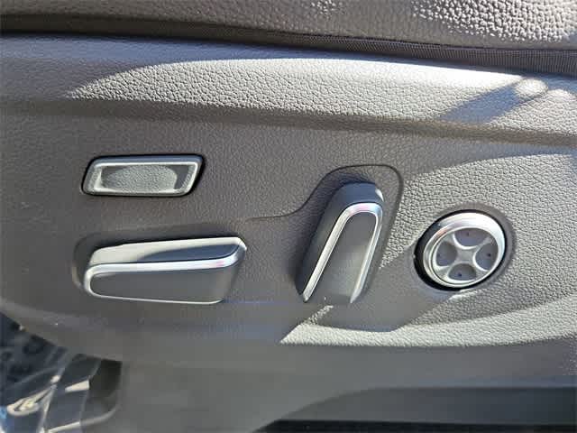 Thumbnail: 2023 Hyundai Palisade - 17