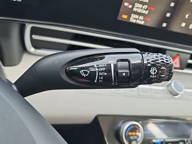 Thumbnail: 2024 Hyundai Elantra - 26