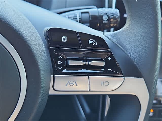 Thumbnail: 2023 Hyundai Santa Cruz - 25