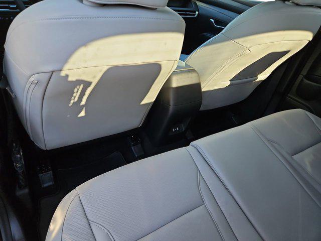 Thumbnail: 2026 Hyundai Santa Cruz - 18