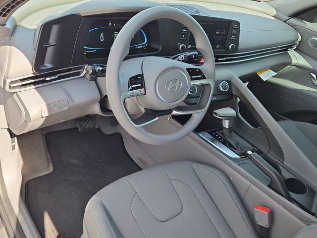 Thumbnail: 2026 Hyundai Elantra - 10