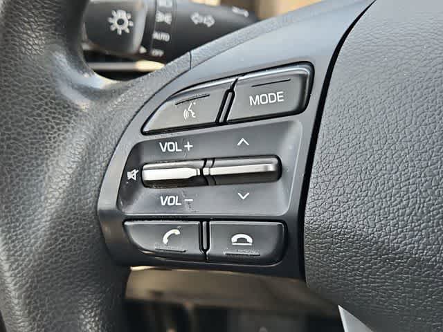 Thumbnail: 2020 Hyundai Elantra - 22