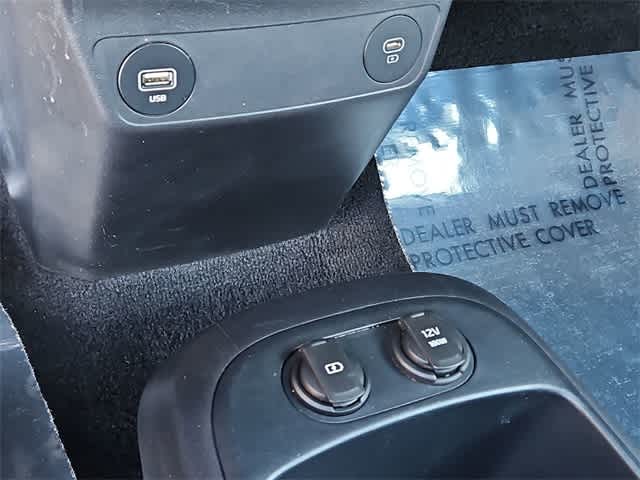 Thumbnail: 2023 Kia EV6 - 31