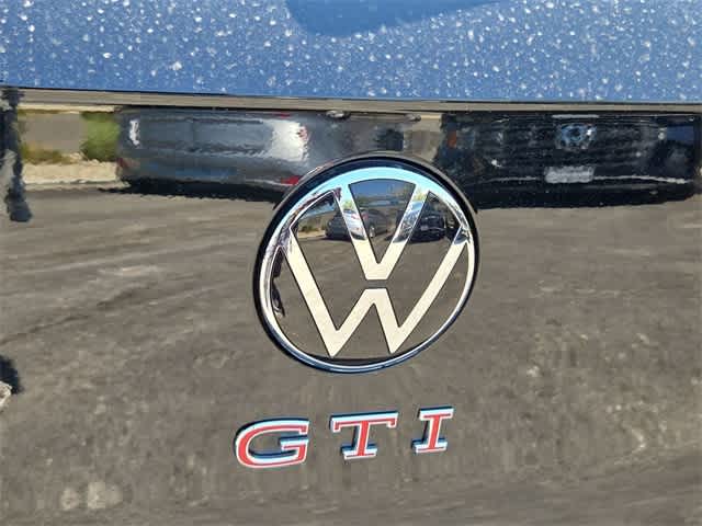 Thumbnail: 2024 Volkswagen Golf - 11